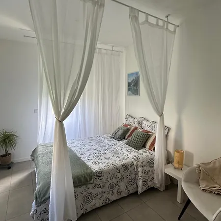 110 Jacuzzi Et Sauna Privatisé Avec Apartamento Esbly